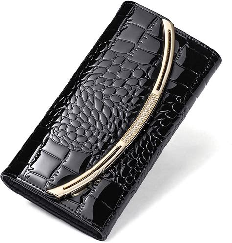 luxury women's wallets.